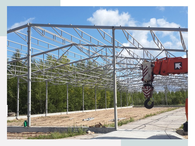 Строительство конюшен в Заинск от 610 руб. под ключ